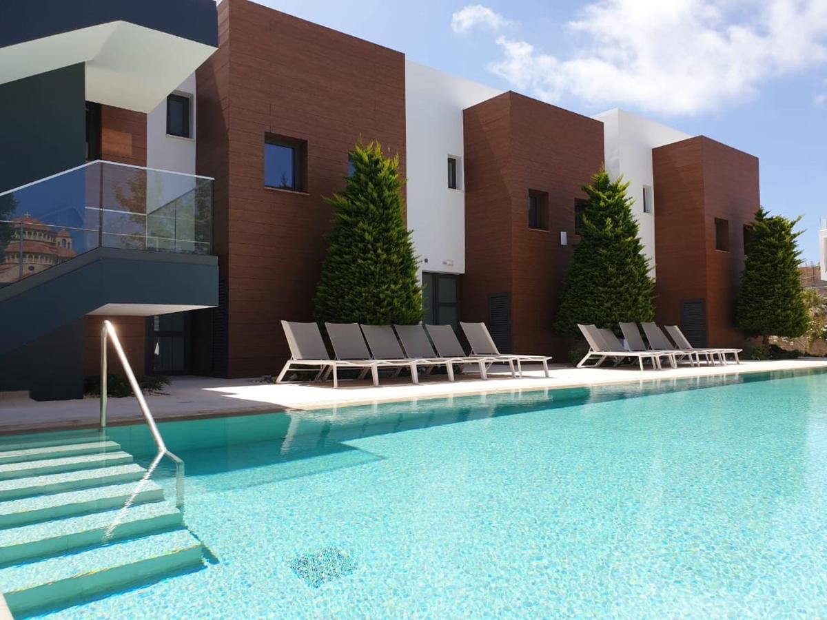 Victoria Suites Pafos Exterior foto