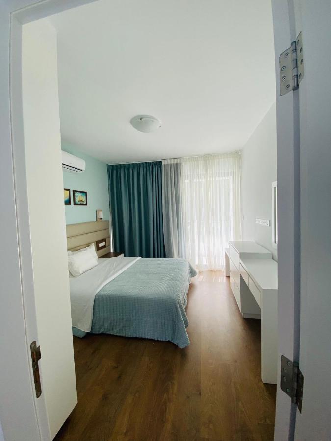 Victoria Suites Pafos Exterior foto