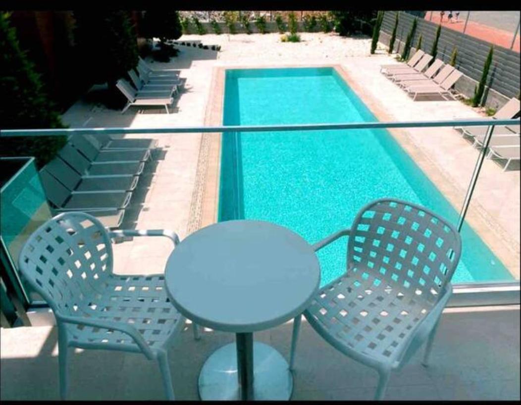 Victoria Suites Pafos Exterior foto